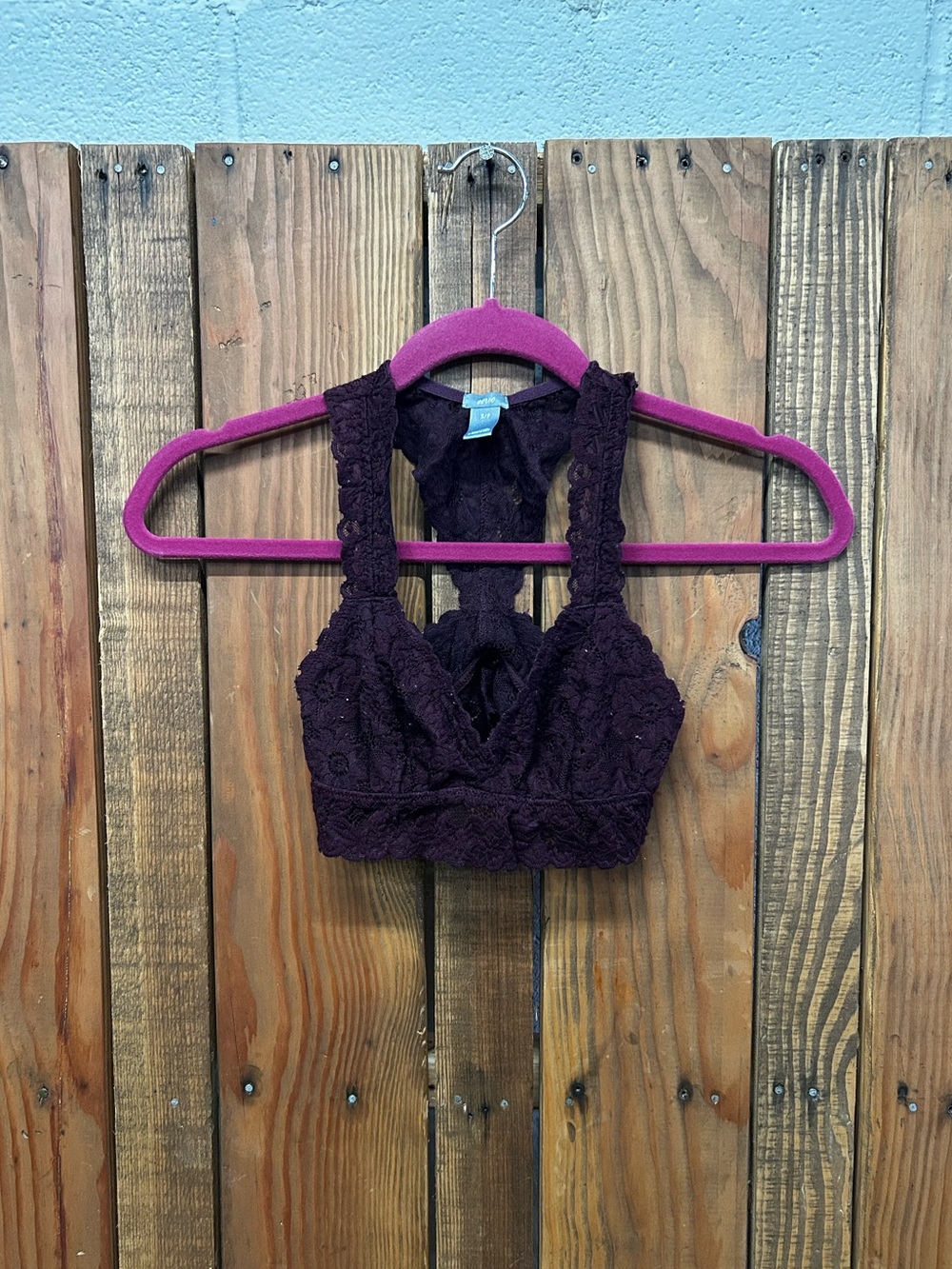 Aerie size small maroon lace bralette
